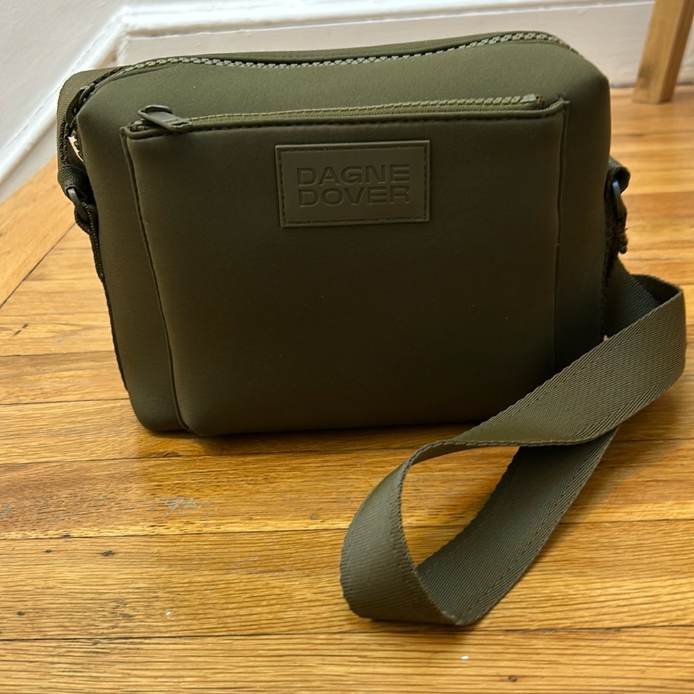 Dagne Dover Micah Crossbody in Dark Moss EUC